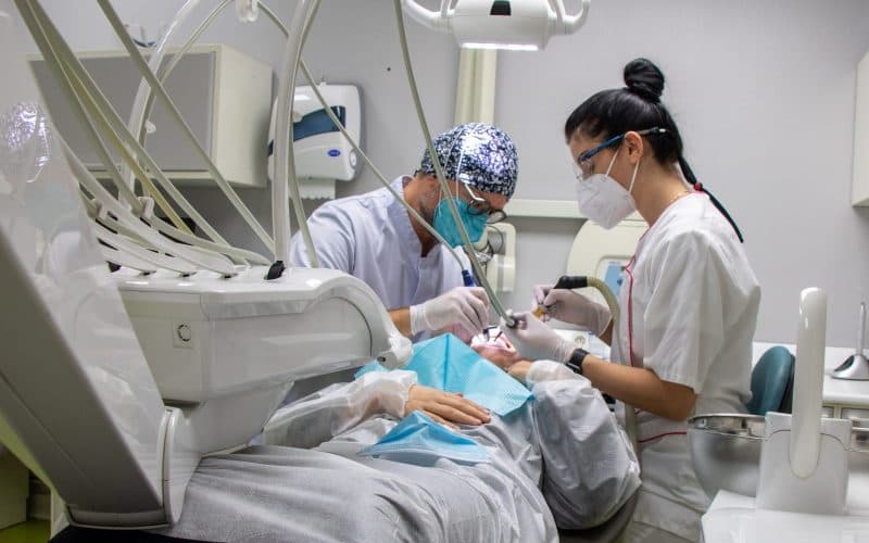 Les meilleurs dentistes et cliniques dentaires spécialisées à Grenoble